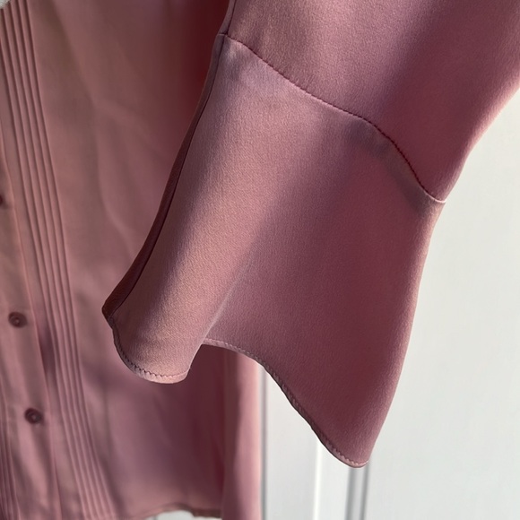 Pink silk button down - Picture 3 of 4